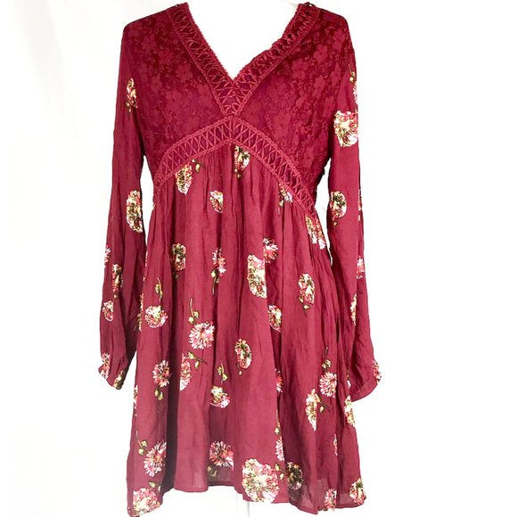 Altar'd State Dresses & Skirts - altar'd state Burgundy Floral Long Sleeve Dress
